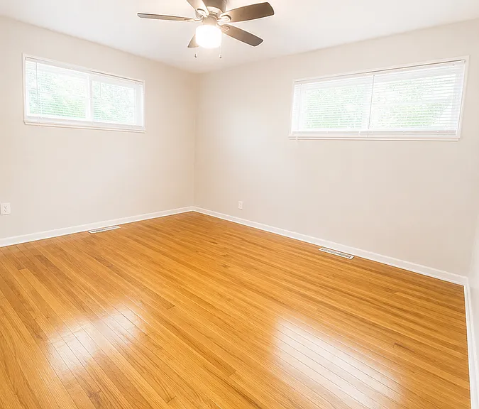 124 W Cheyenne Rd — Photo 6