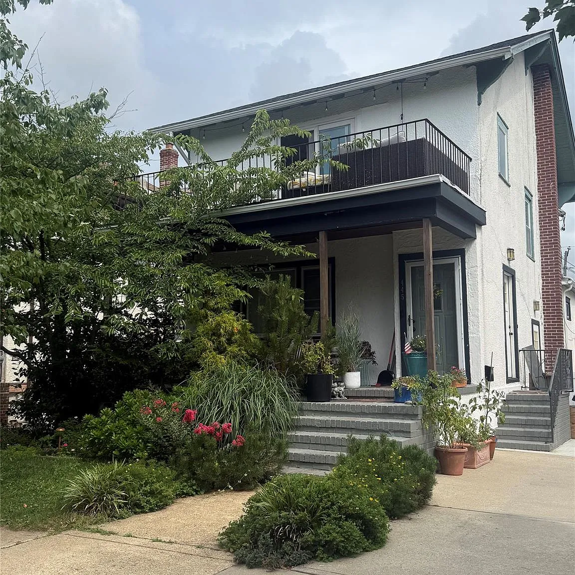 1 bed, 1.0 bath, 700 sqft, $2,500 — Photo 1