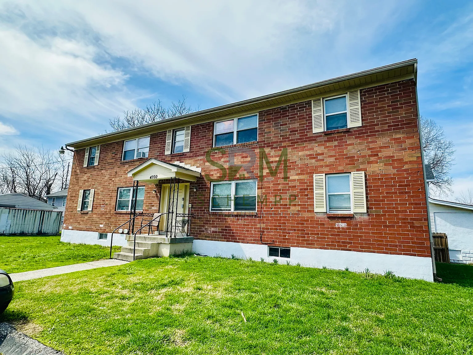 4700 Walnut Grove Avenue — Photo 3