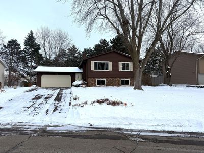 3532 Rolling View Dr, White Bear Lake, MN, 55110