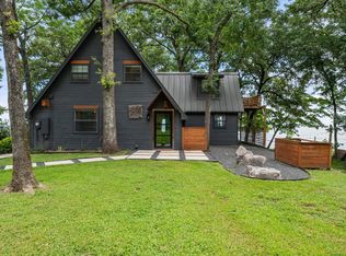 151 Lakeside Ln, Streetman, TX 75859