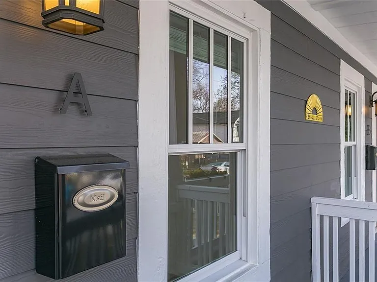 62 Chester Ave SE #A — Photo 6