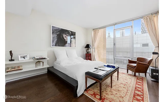 Rented by Douglas Elliman | media 25