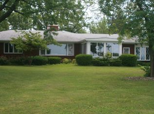 3494 N M 63, Benton Harbor, MI 49022