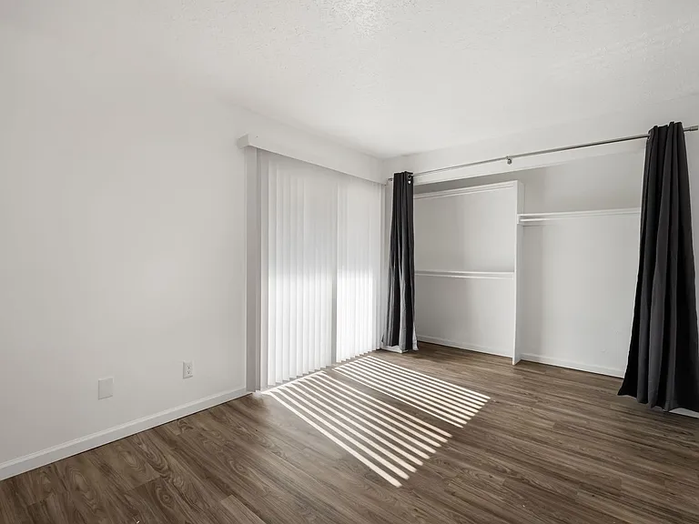 3210 Tulane Dr NE — Photo 10