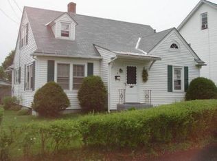 4 Baskin Ln, Adams, MA 01220