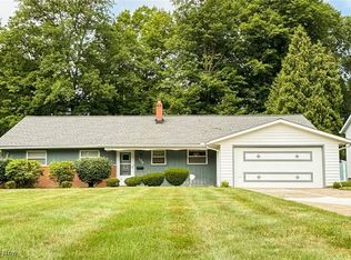 706 Edgewood Rd, Richmond Heights, OH 44143
