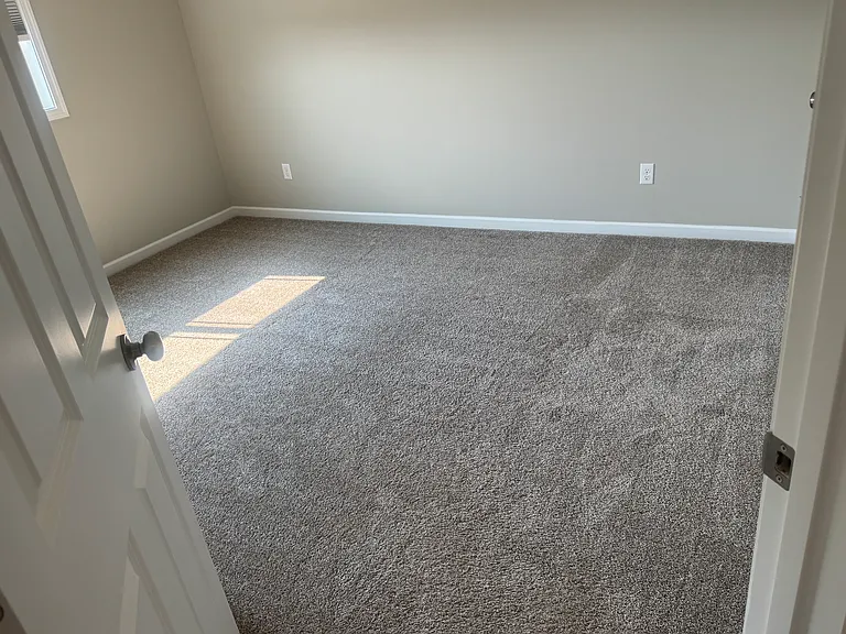 12188 Hupp St NE — Photo 8