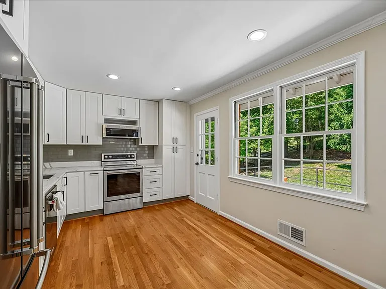 11506 Stonewood Ln — Photo 18