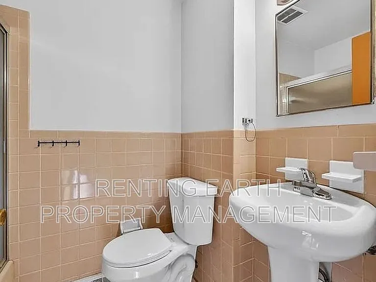 8908 Scottdale Ave — Photo 10