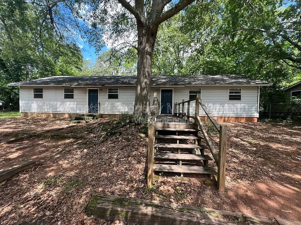 712 English St #710