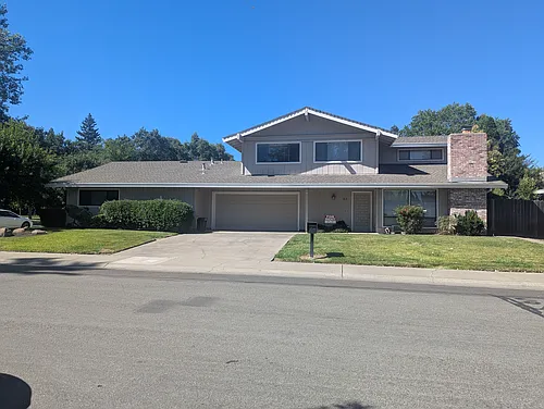 64 Parkshore Cir Photo 1