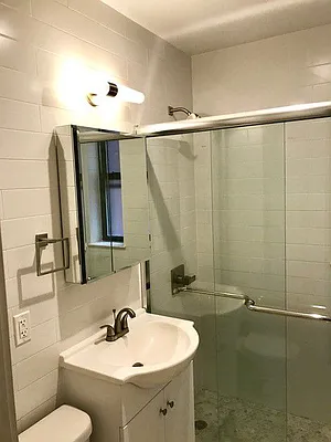 Rented by Vass Stevens Group | media 19