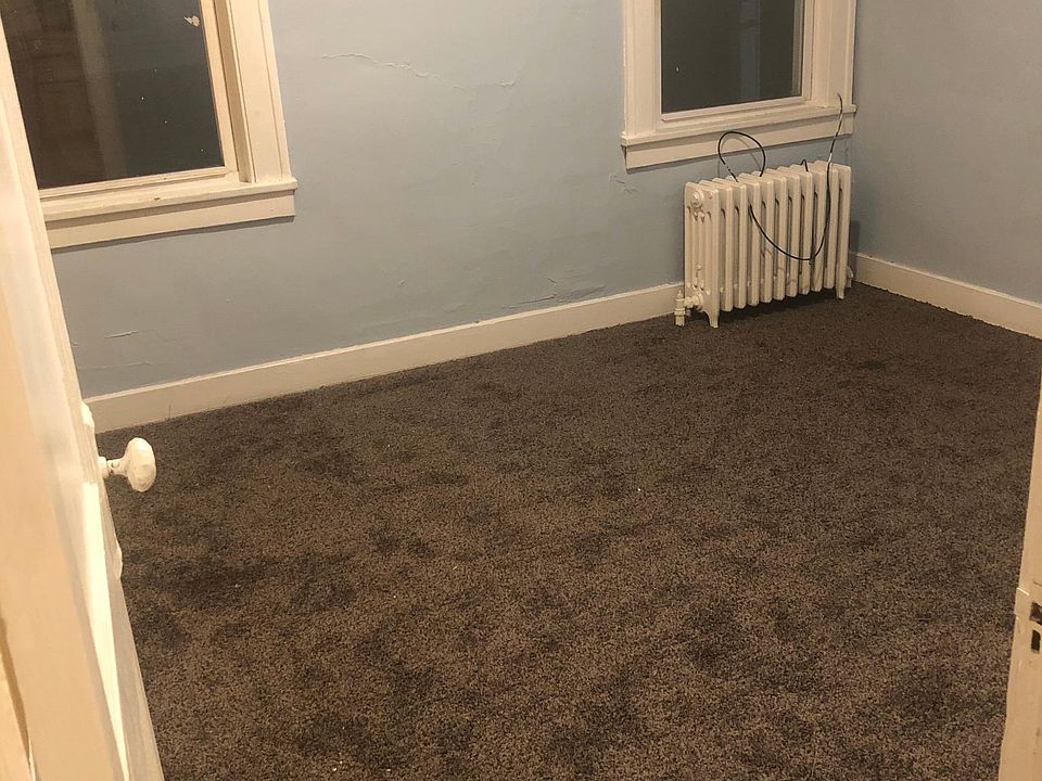 2nd image of 3733 Jefferson St APT 2