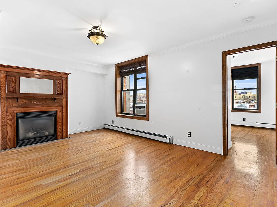 1st image of 235 W 137th St APT 5R