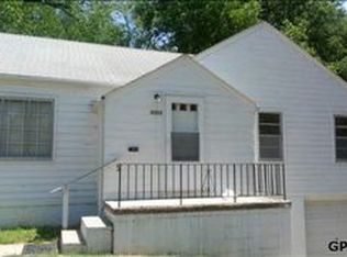 6533 N 35th St, Omaha, NE 68112