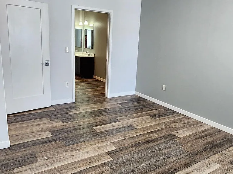 River Rock Apartments — Photo 149