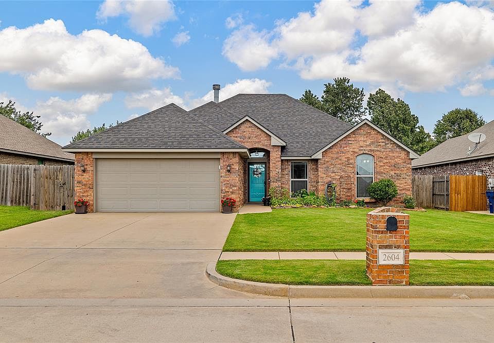 1st image of 2604 Kadlan Dr
