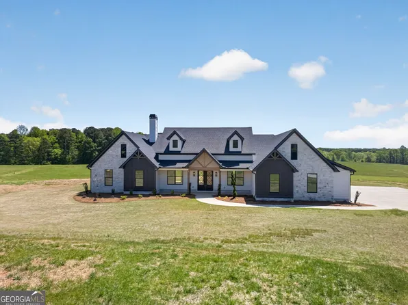 735 Lake Circle Rd, Buchanan, GA 30113