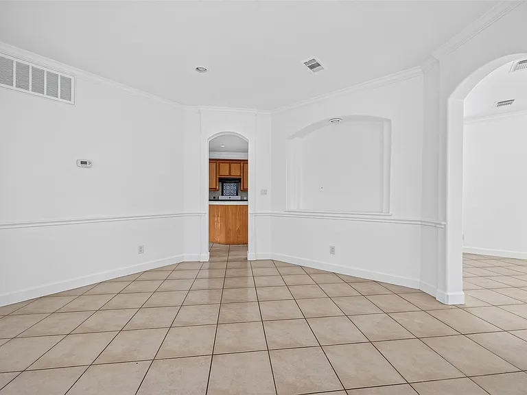20003 Fieldtree Dr — Photo 13