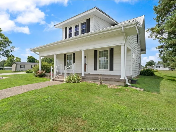 102 S 6th Street, Orleans, IN 47452
