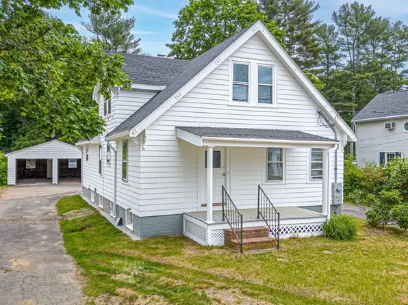 35 Worcester St, Taunton, MA 02780