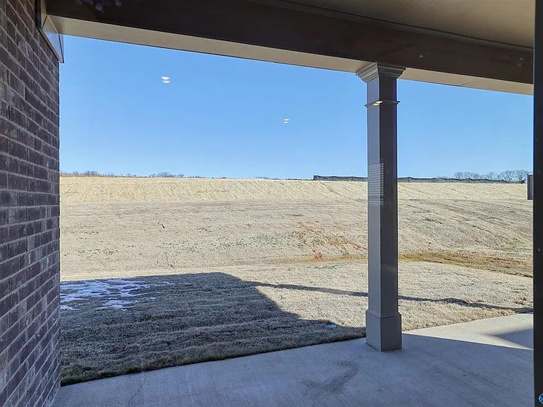115 Rose Ln — Photo 10