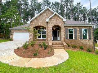 10 Cavalier, Hattiesburg, MS 39402