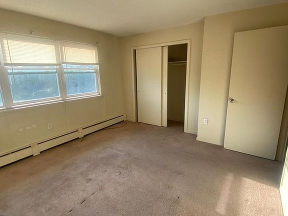 3rd image of 203 Regan Rd APT 5