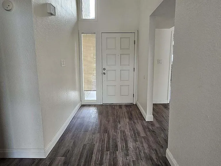 15849 E Palomino Blvd — Photo 2
