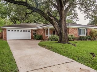 4414 Merwin St, Houston, TX 77027