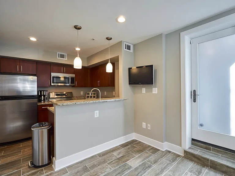 1801 Swann St NW #101 — Photo 7