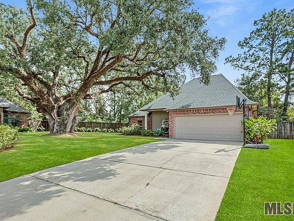 2nd image of 18050 Kenner Dr