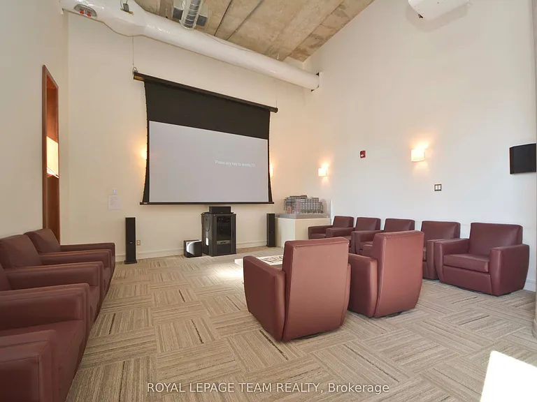 349 McLeod St #523 — Photo 27