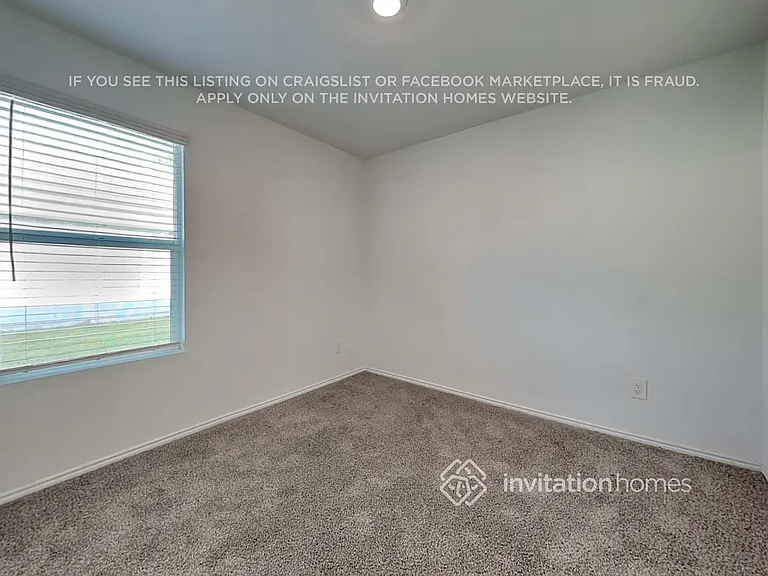 10527 Sewell Cir — Photo 13