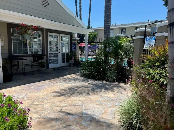 Riverglen Apartments