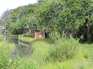 168 Polly Hill Rd, Marshallberg, NC 28553