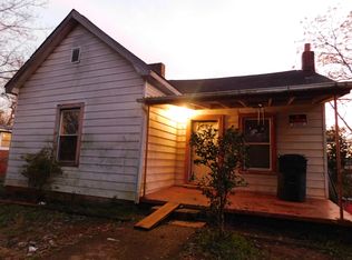 15 Yellowstone Dr, Greenville, SC 29617