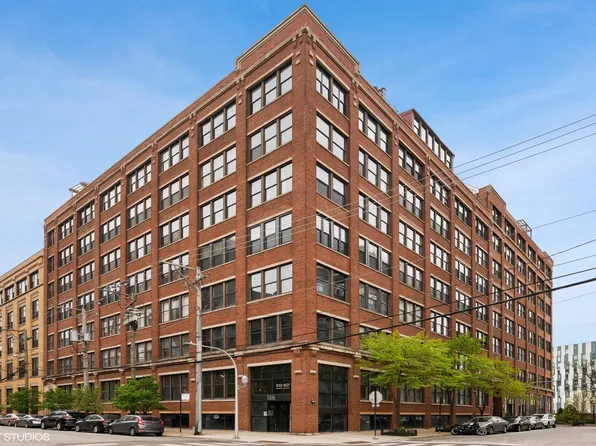 411 S Sangamon St APT 2D, Chicago, IL 60607