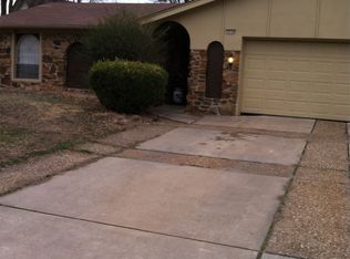 10156 E 24th Pl, Tulsa, OK 74129