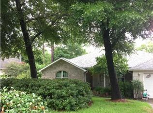 4471 Woodbridge Rd, Niceville, FL 32578