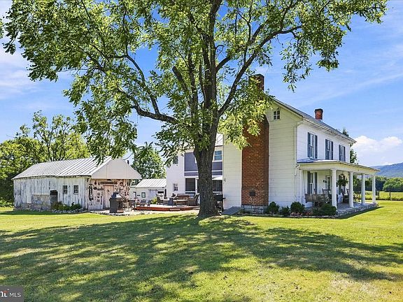 78th image of 625 Riverbend Rd