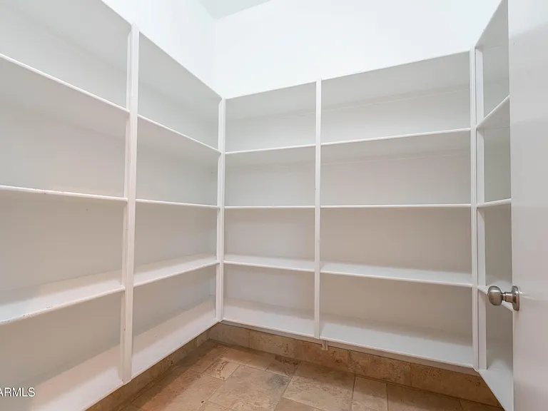 3552 E Jaeger Cir — Photo 34