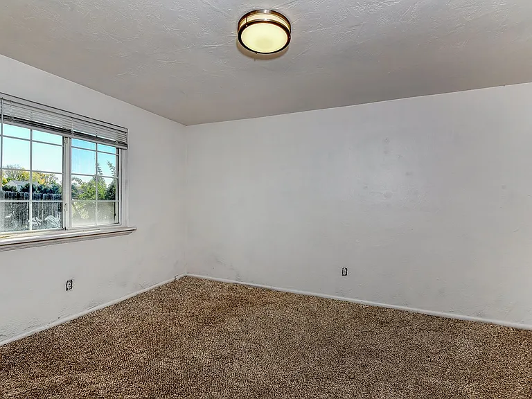 3822 S Upland Ave — Photo 13