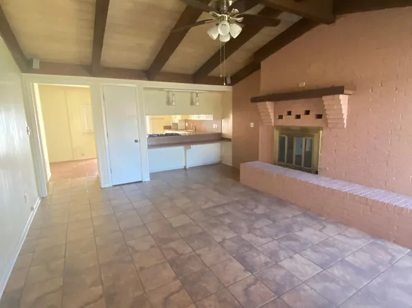 860 S Collegiate Dr, Paris, TX 75460