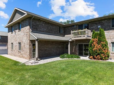 3323 N Casaloma Dr APT 50, Appleton, WI, 54913