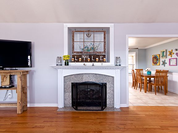 4th image of this home