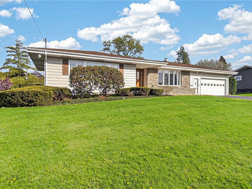 1st image of 308 Washington Dr