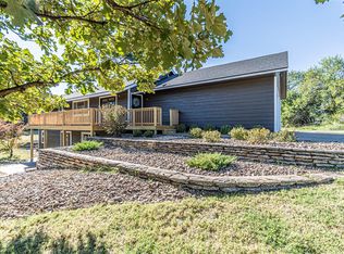 678 2400th Ave, Abilene, KS 67410