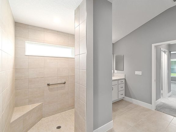 3rd image of 1026 Jarboe Ave